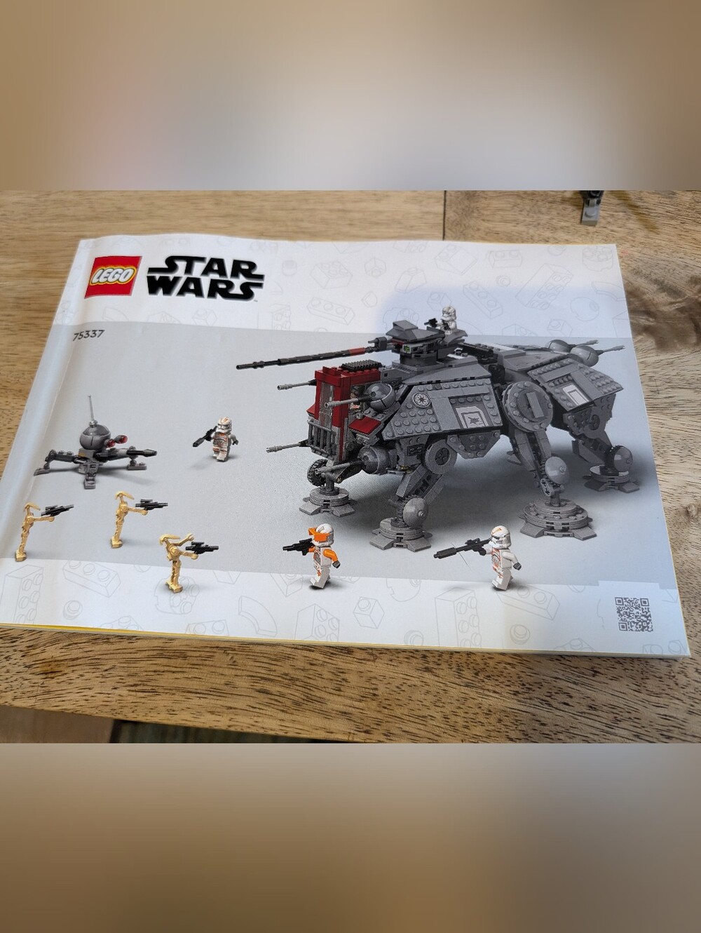 Star Wars Kids Building Set - Gray and Red Walker with Minifigures